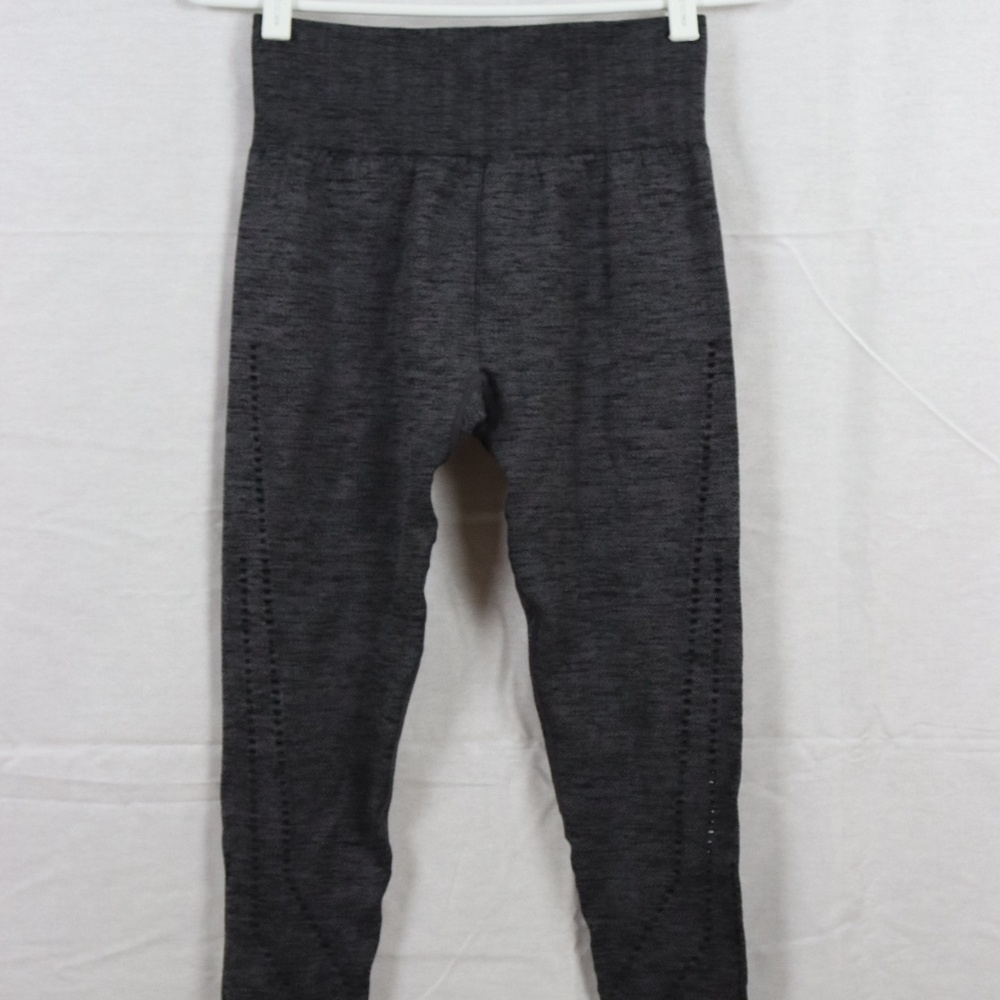 Lolë legging